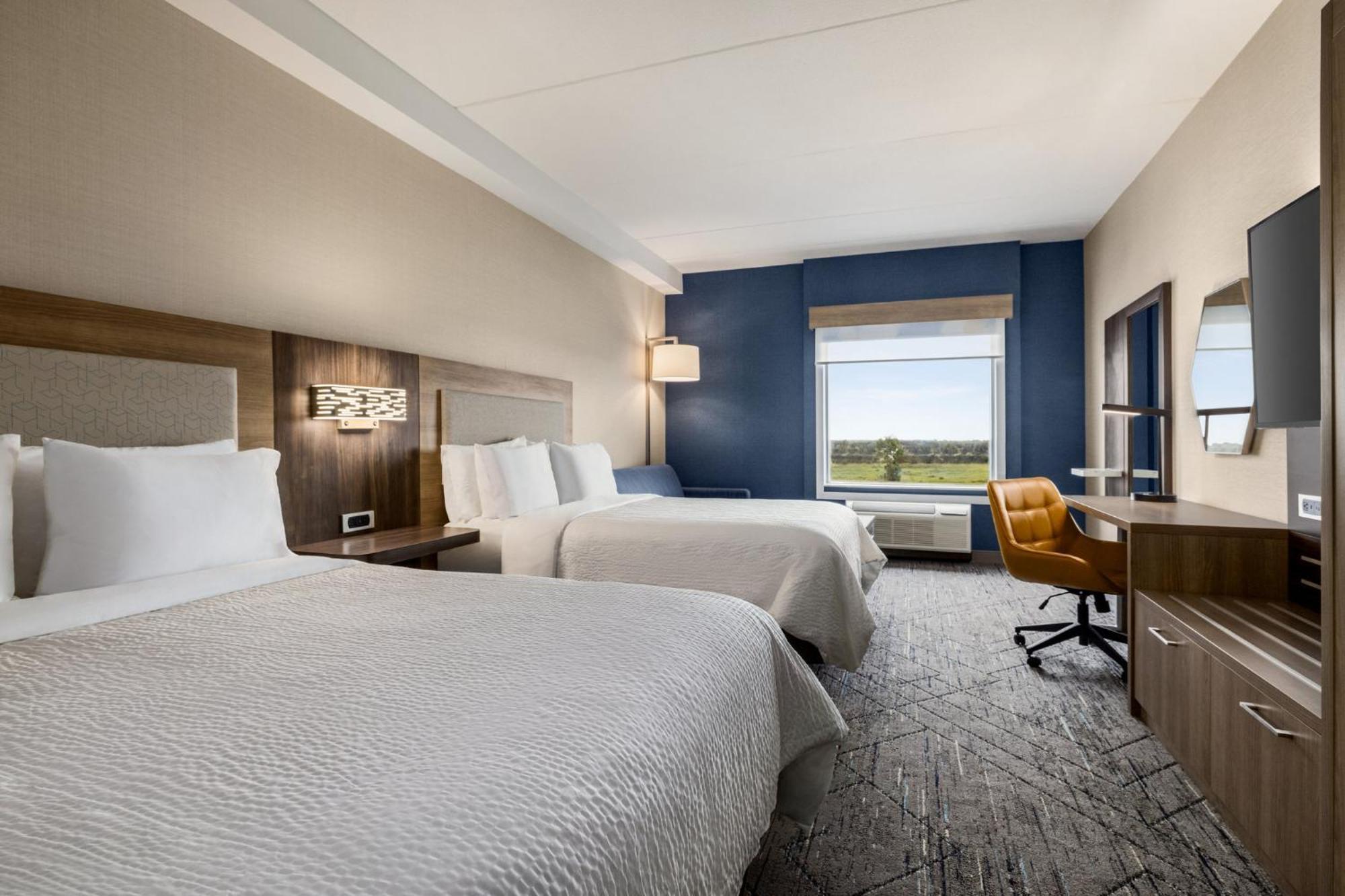 Hotel Express - By Ihg Strathroy