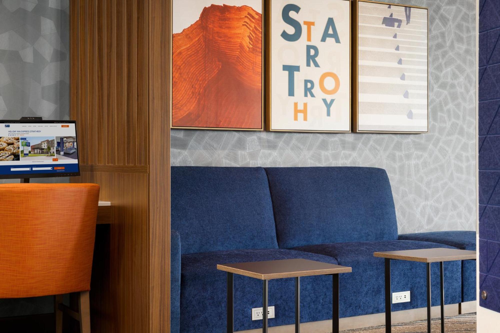 Hotel Express - By Ihg Strathroy