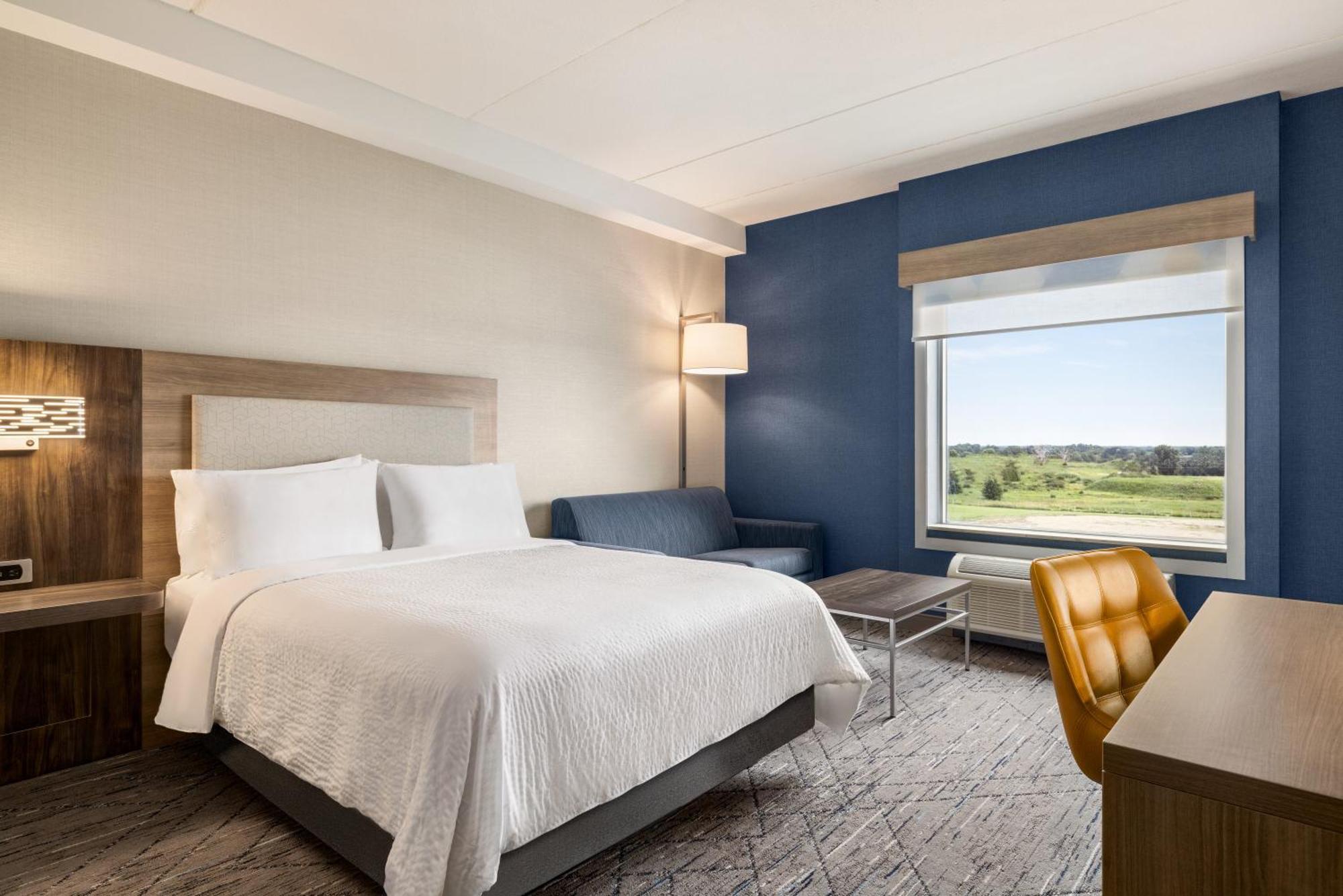 Express - By Ihg Hotel